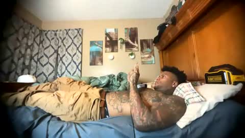 sexy tatted king bbc online show from 07/12/26, 11:07