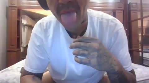 daddyjayare760 online show from 12/19/24, 01:18