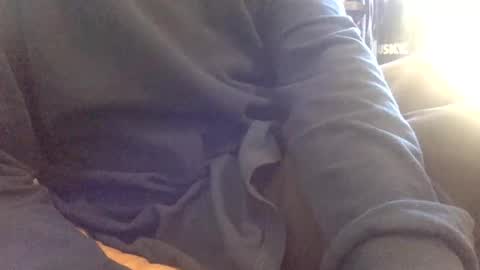 JOI use emoji thumbs up Faster   Thumbs down Slower    Hi Hand Stop    Fist Start.Stop online show from 02/12/26, 06:58