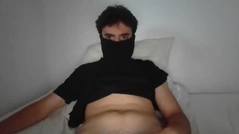 Snapshot of daddyl_e_s chatting on 06/06/26, 07:29 daddyl_e_s online show from 06/06/26, 07:29