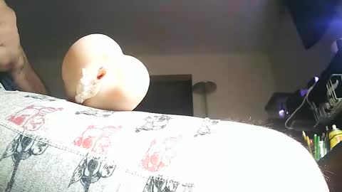 Snapshot of daddys_belthand chatting on 11/30/25, 04:05 daddys_belthand online show from 11/30/25, 04:05