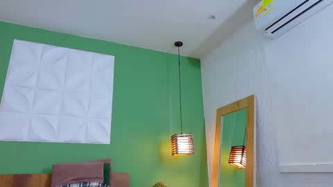 Valen online show from 02/25/25, 02:33