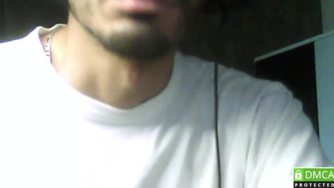 Snapshot of daddyselim chatting on 05/16/26, 01:54 the alpha online show from 05/16/26, 01:54