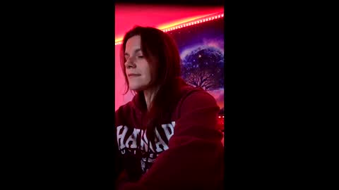 daddysgoodgirl online show from 12/04/25, 01:48