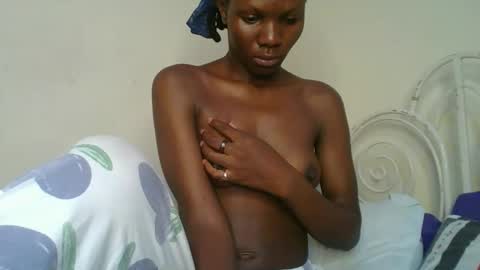 Snapshot of daddyslove_ chatting on 09/12/25, 02:22 Daddys love online show from 09/12/25, 02:22