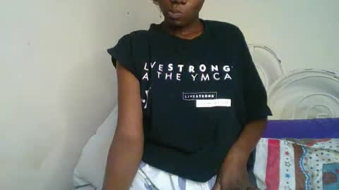 Snapshot of daddyslove_ chatting on 09/14/25, 04:44 Daddys love online show from 09/14/25, 04:44