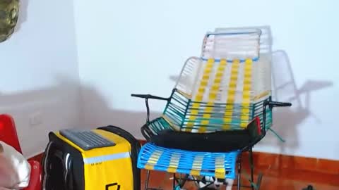 Snapshot of daddytronks17 chatting on 02/18/25, 11:08 daddytronks17 online show from 02/18/25, 11:08