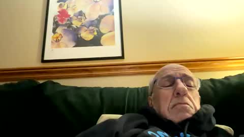 Snapshot of daddyweis chatting on 02/07/26, 02:15 daddyweis online show from 02/07/26, 02:15