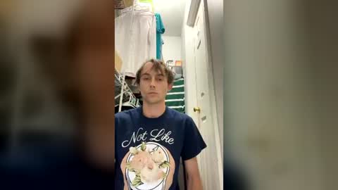 daddyytwink online show from 06/22/26, 04:20