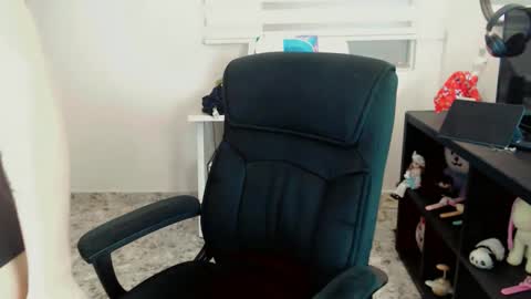 Snapshot of dae_lune chatting on 02/05/26, 10:25 dae_lune online show from 02/05/26, 10:25