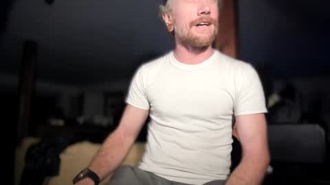 Snapshot of daemon456321 chatting on 01/31/25, 11:56 daemon online show from 01/31/25, 11:56