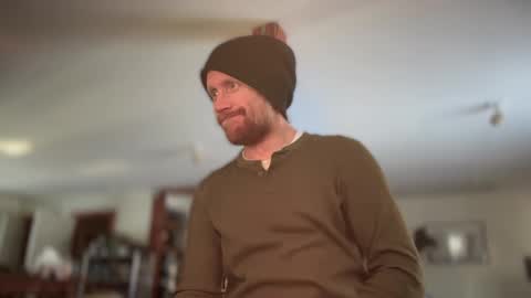 Snapshot of daemon456321 chatting on 02/07/25, 09:04 daemon online show from 02/07/25, 09:04