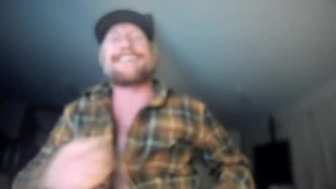 Snapshot of daemon456321 chatting on 02/19/25, 03:39 daemon online show from 02/19/25, 03:39