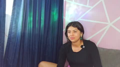 Snapshot of dafna_and_kris chatting on 05/03/26, 10:16 dafna and kris online show from 05/03/26, 10:16