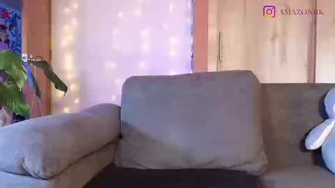 Snapshot of dafne_shark chatting on 09/20/25, 02:07 LORENA online show from 09/20/25, 02:07