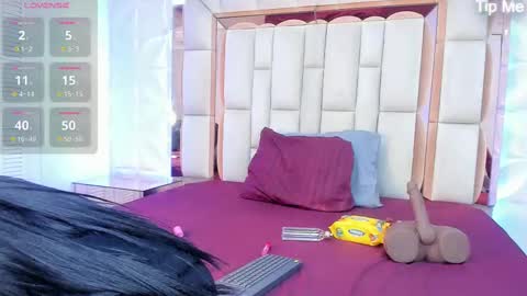 Dafnee online show from 11/12/25, 12:16