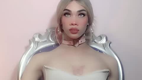 dafnne_dirty online show from 02/26/25, 03:21