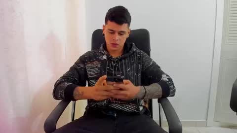my name is Jhon and I live in colombia online show from 03/06/25, 11:36