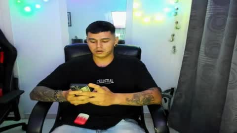 my name is Jhon and I live in colombia online show from 04/18/26, 02:04