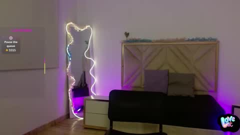 dahia  online show from 09/18/25, 03:30