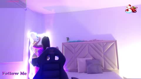 dahia  online show from 12/01/25, 03:33