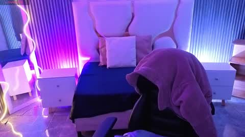 dahia  online show from 04/10/26, 03:12