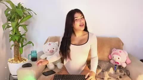 Dahiana online show from 05/17/26, 06:59