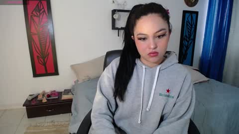 Snapshot of dahiana_sterling chatting on 01/27/25, 12:05 Dahiana online show from 01/27/25, 12:05