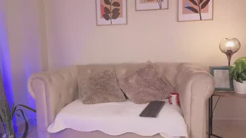 Dahiann Walcott online show from 07/09/26, 06:56