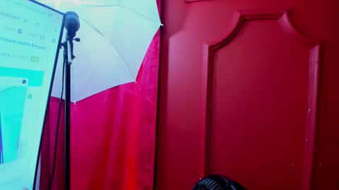 Dahiane Connor online show from 11/02/25, 11:34