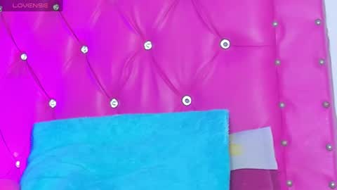    online show from 01/10/25, 06:28