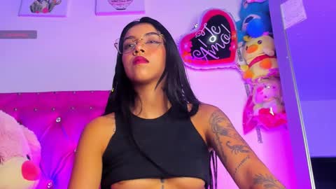    online show from 02/06/25, 09:32