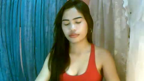 Im Dahlia online show from 03/26/26, 11:05
