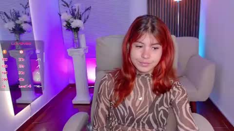 Snapshot of dahlia_grey chatting on 07/08/26, 12:09 dahlia_grey online show from 07/08/26, 12:09