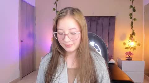 Dahlia online show from 11/10/25, 05:50