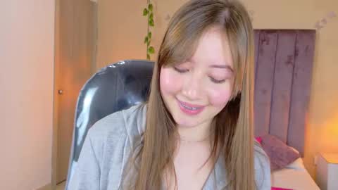 Dahlia online show from 03/05/26, 05:14