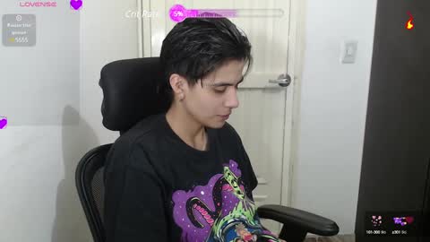 lorena online show from 12/25/24, 01:42