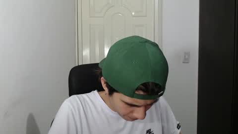 lorena online show from 01/24/25, 03:32