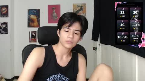 lorena online show from 10/22/25, 02:28