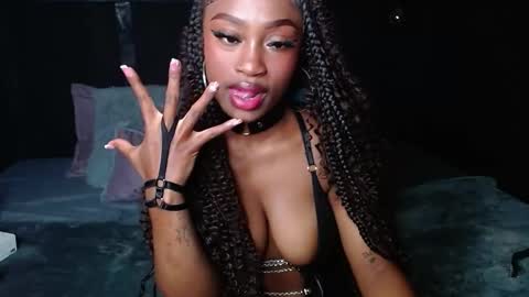 DAHYAN online show from 11/26/25, 02:18