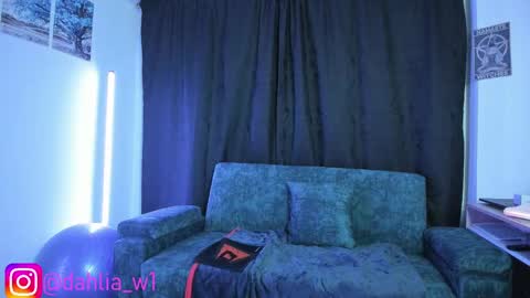 daila_ online show from 09/30/25, 01:21