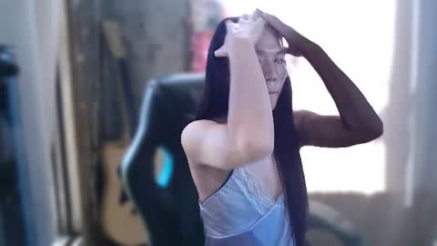 Kim online show from 07/04/26, 01:34