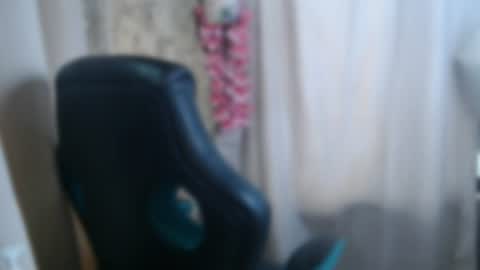 Kim online show from 07/29/26, 10:41
