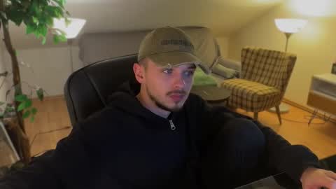 Daimon  online show from 11/22/25, 12:31