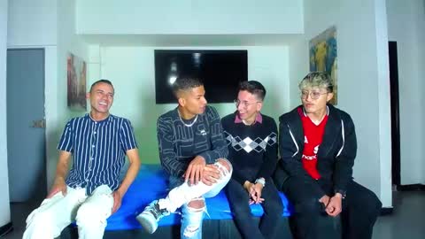 daiquirie online show from 10/04/25, 01:09