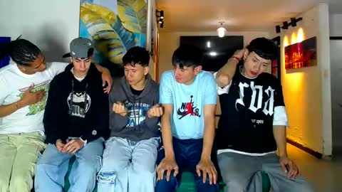 daiquirie online show from 04/18/26, 01:04