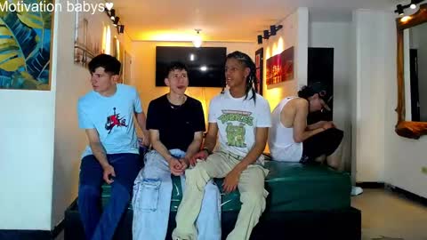 daiquirie online show from 04/18/26, 07:07