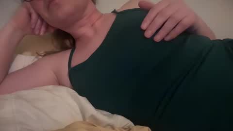 Mx Mommy Moo online show from 02/21/25, 02:28