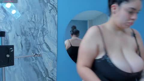 Snapshot of daisy__clark chatting on 09/10/25, 12:05 daisy__clark online show from 09/10/25, 12:05