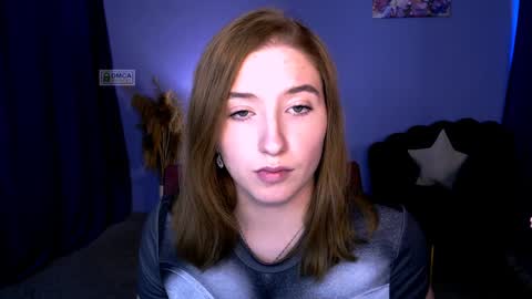 Snapshot of daisy_candy chatting on 12/24/24, 08:05 Little Di online show from 12/24/24, 08:05